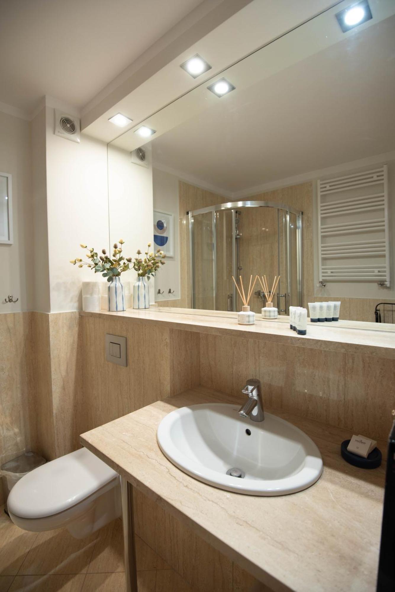 Apartamenty Mistral Z Parkingiem - Promenada & Morze - Apartamenty Na Wyspie Świnoujście Buitenkant foto